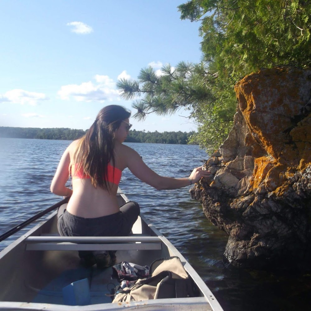 Meet your Posher, Alicia